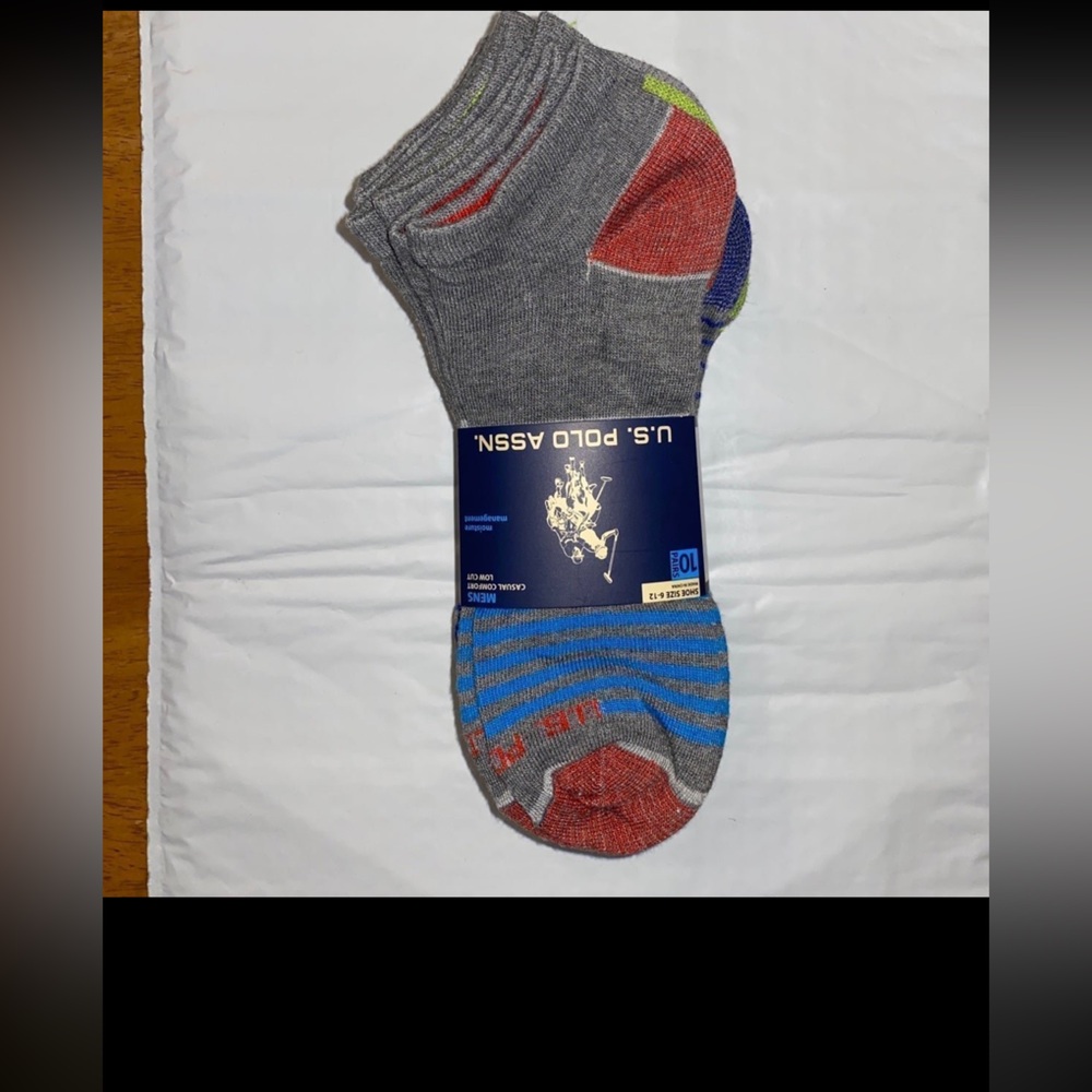 Men’s (6-12) U.S. Polo Assn. 10 Gray/Multicolor Low Cut Socks. Brand New.